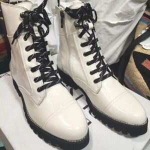 DONALD PLINER Patent Leather Combat Boots Size 7.5